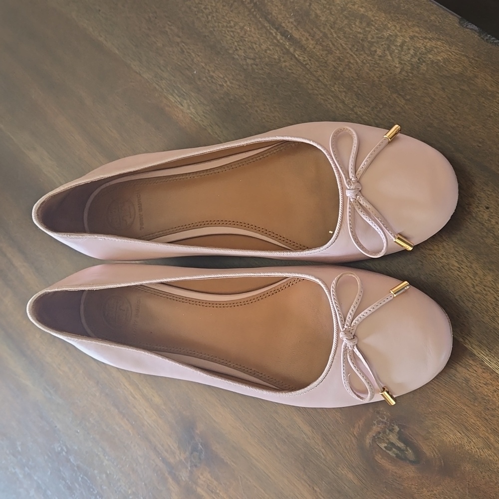 Tory Burch pink low heels with bow detail, size 9